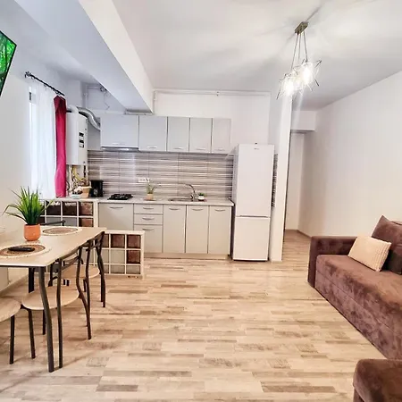 Seveneleven Apartment *
